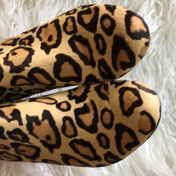 Sam Edelman | Mandi Leopard Print Booties - Picture 7 of 13